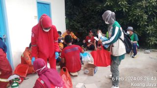 Gas Bocor Pabrik ES Kota Tangerang Warga di Larikan ke RS