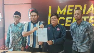 Honor KPPS di bawa Kabur  Oknum Bendahara